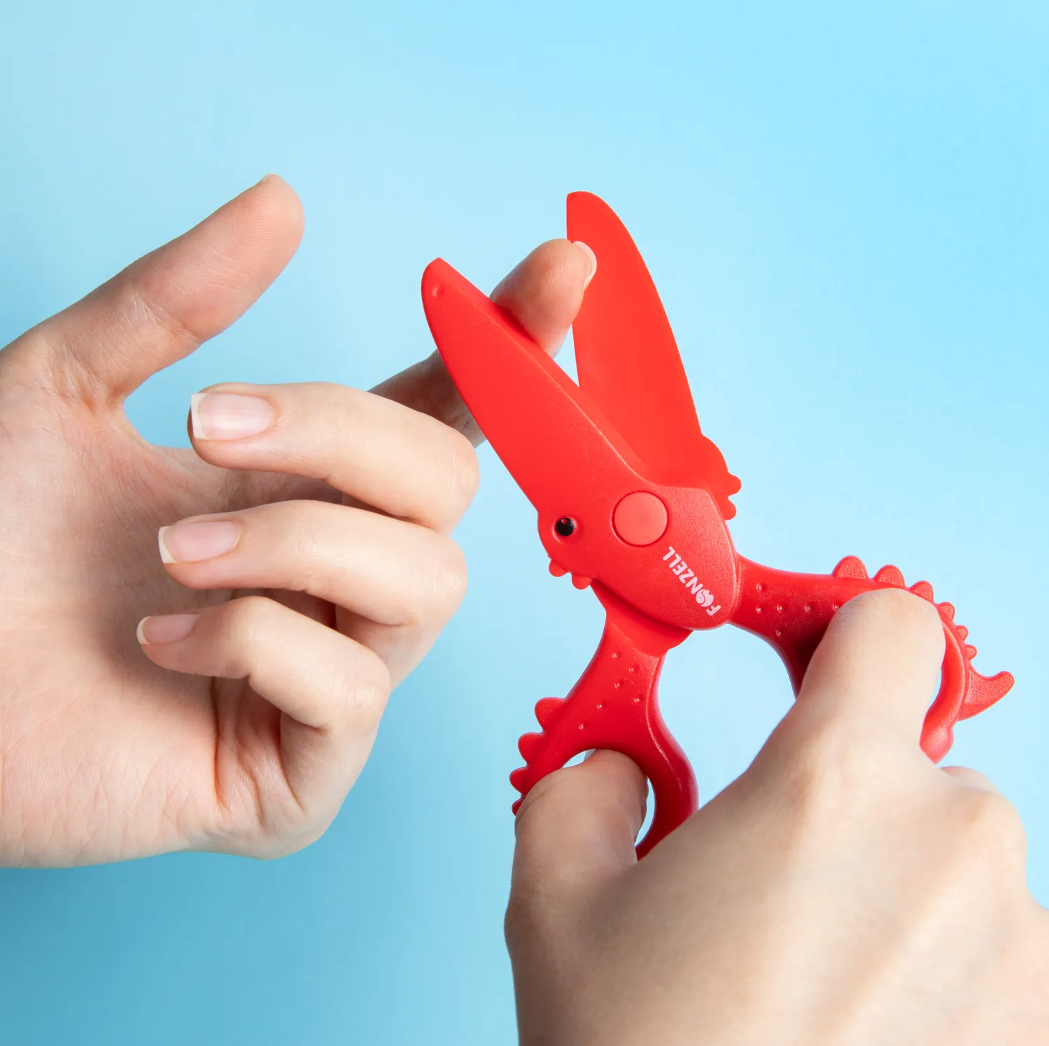 safety-scissor-3.webp
