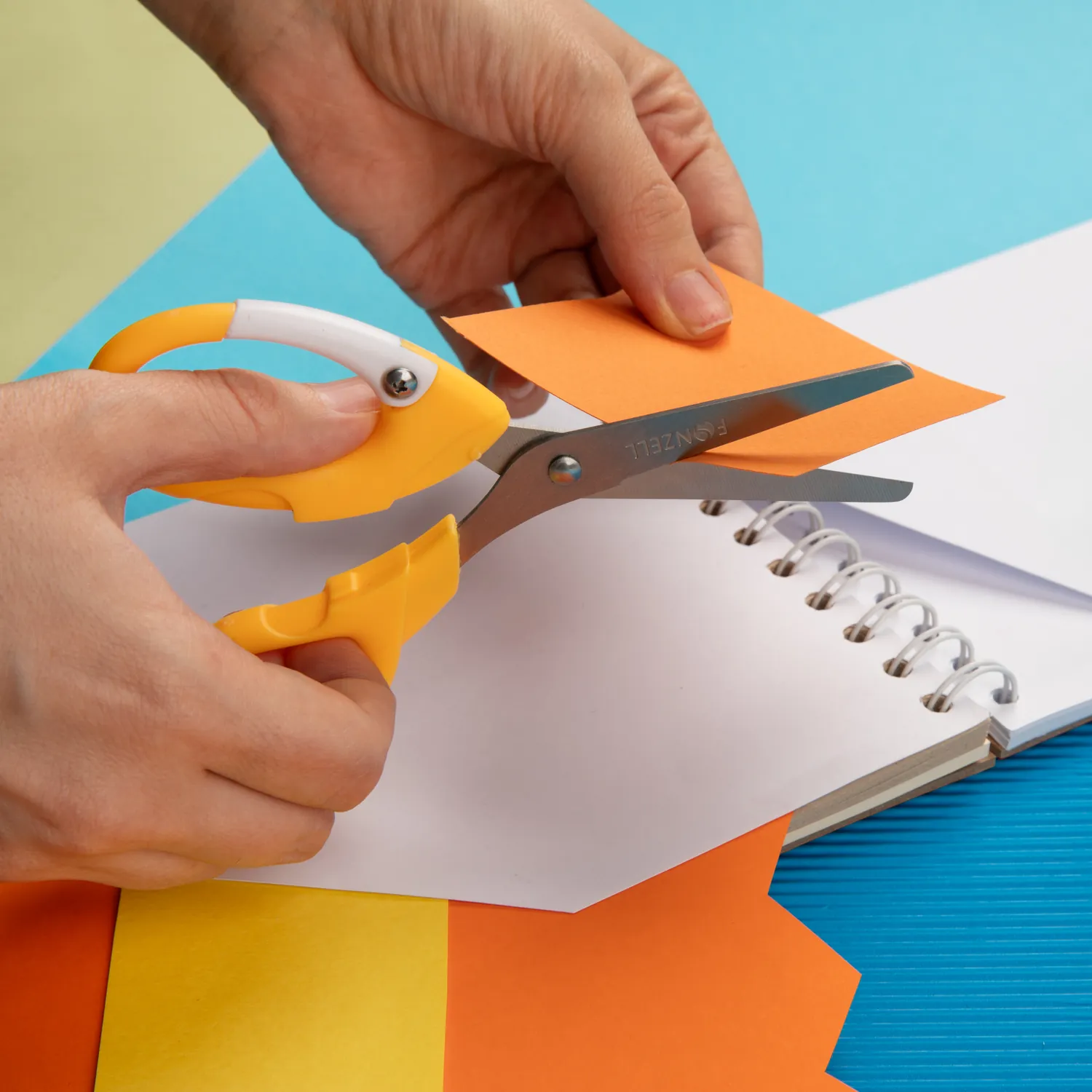 buckle-scissor-7.webp