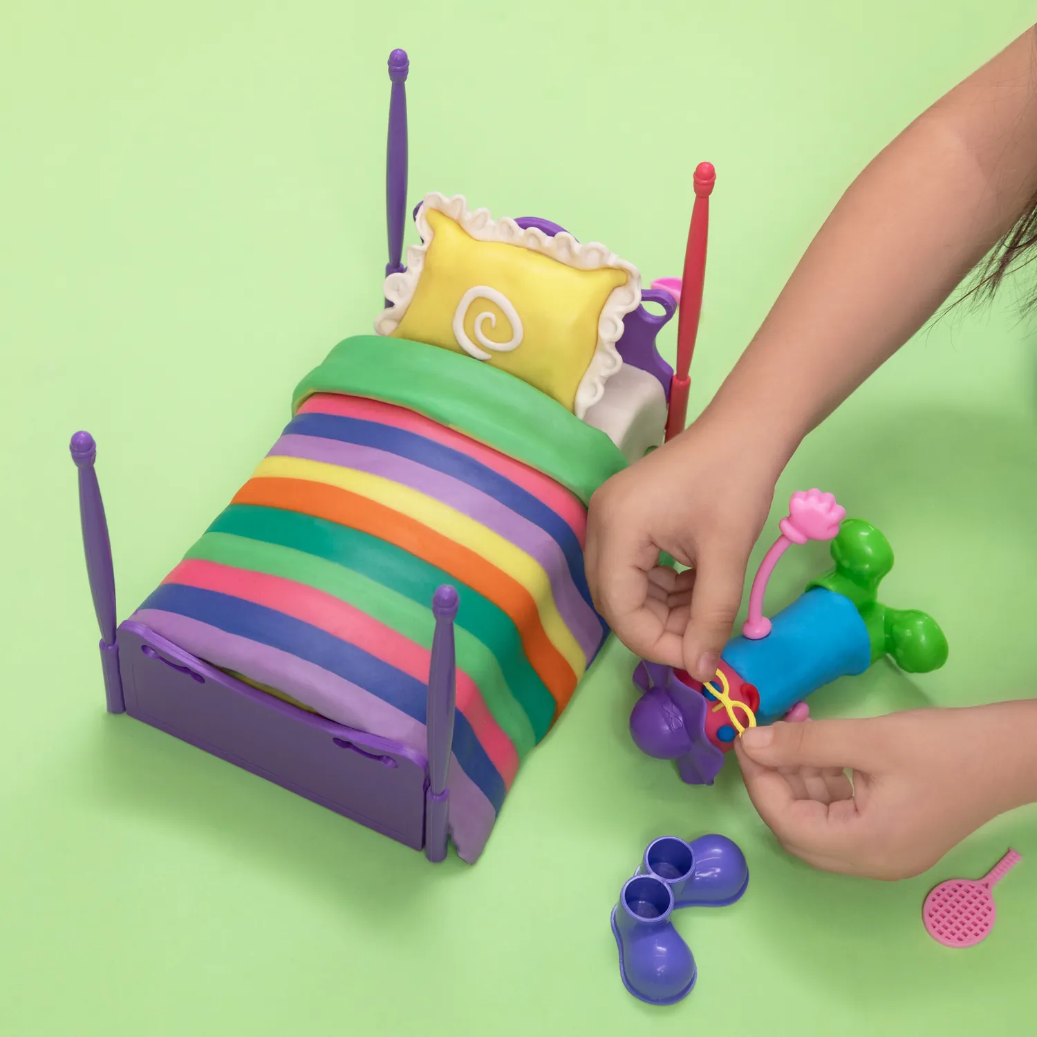 play-dough-of-20-colors-4.webp