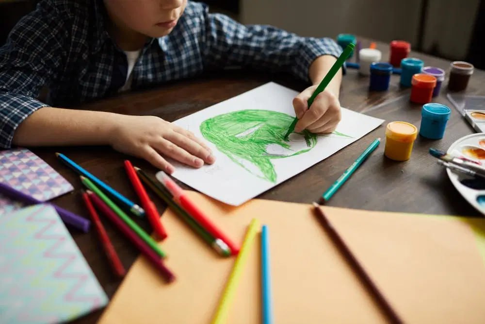 creative thinking drawing